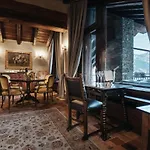 Hotel Relais Mont Blanc & La Salle