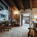 Relais Mont Blanc & 5* La Salle