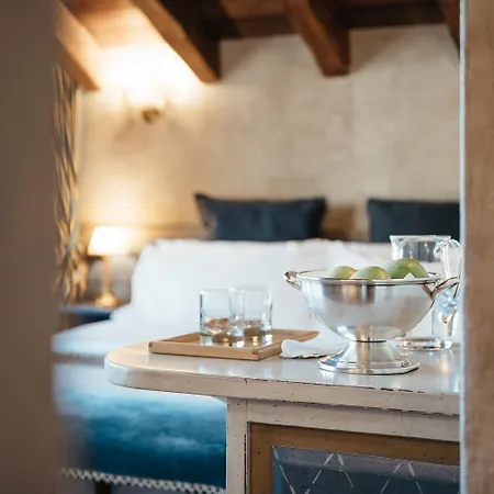 Relais Mont Blanc & 5* لا سالّي