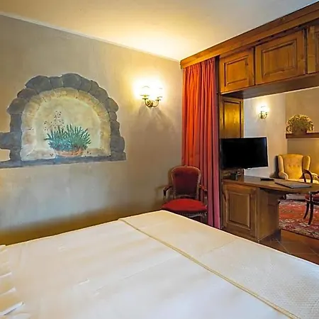 Relais Mont Blanc & فندق