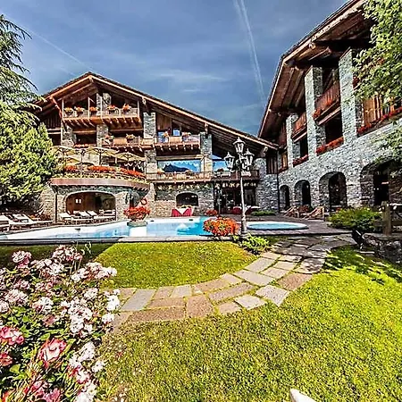 Relais Mont Blanc & فندق