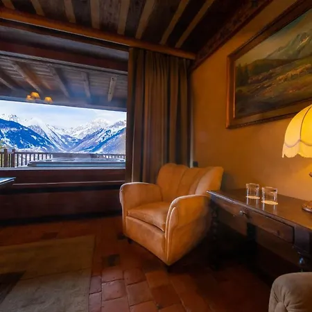 فندق Relais Mont Blanc & لا سالّي